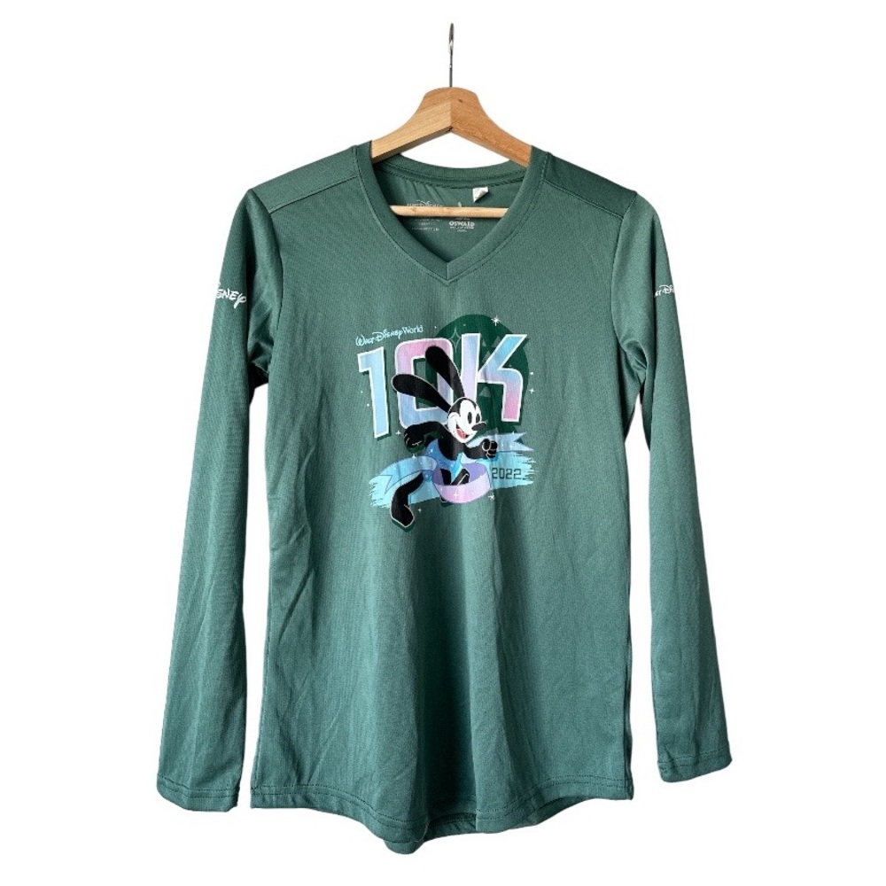 RunDisney Walt Disney World 2022 women’s small long sleeve shirt green 10k